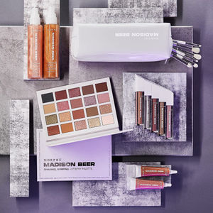 Image post by @morphebrushes on Instagram