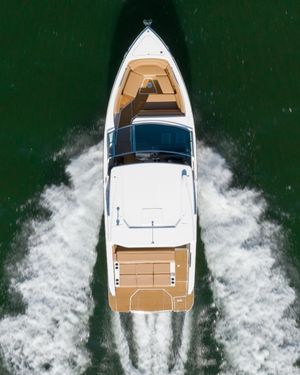 Image post by @aviaraboats on Instagram