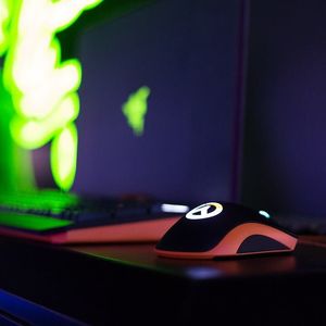 Image post by @razer on Instagram