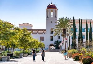 Image post by @sdsufowler on Instagram