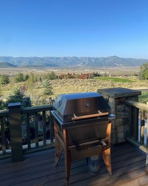 Image post by @kalamazoogrills on Instagram