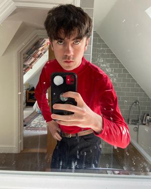 Image post by @thedeclanmckenna on Instagram