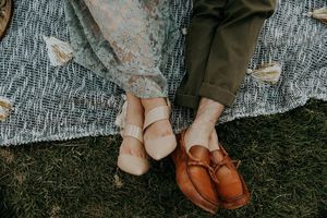 Image post by @thismodernlovephoto on Instagram