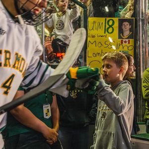 Image post by @uvmmhockey on Instagram