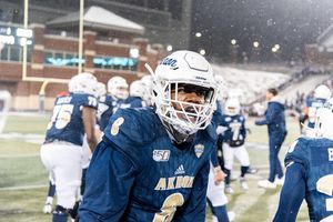 Image post by @zipsfb on Instagram