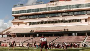 Image post by @TxStateBobcats on Twitter