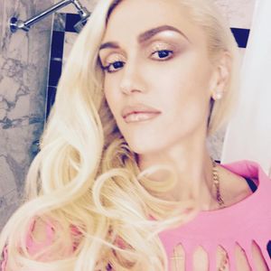 Image post by @gwenstefani on Instagram