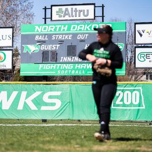 Image post by @und_softball on Instagram