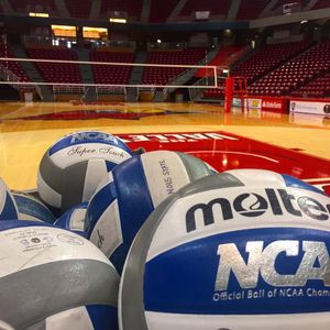 Image post by @redbirdvolleyball on Instagram