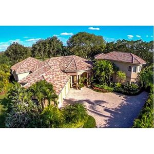 Image post by @christiesrealestate on Instagram