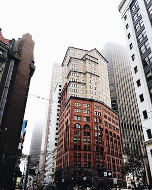 Image post by @onlyinsf on Instagram