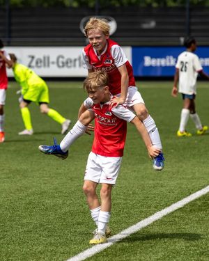 Image post by @azjeugd on Instagram