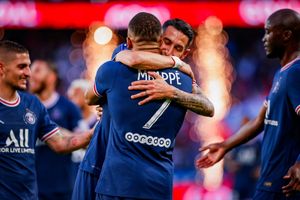 Image post by @psg on Instagram