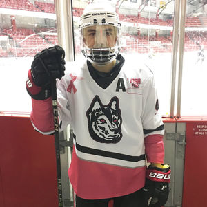 Image post by @gonumhockey on Instagram