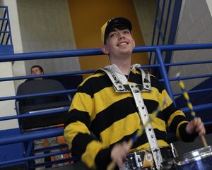 Image post by @qupepband on Instagram