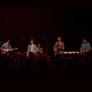 Image post by @roofalanche on Instagram