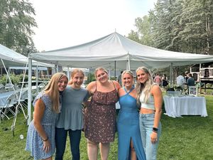 Image post by @smumn_whockey on Instagram