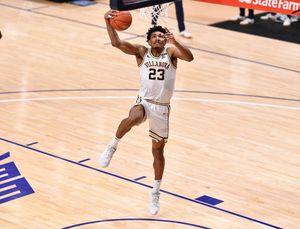 Image post by @novambb on Instagram