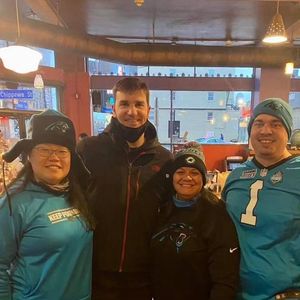 Image post by @roaringriot on Instagram