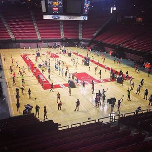 Image post by @terpsvolleyball on Instagram
