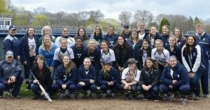 Image post by @yalesoftball on Instagram