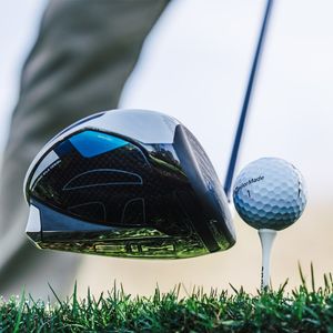 Image post by @taylormade_golf_japan on Instagram