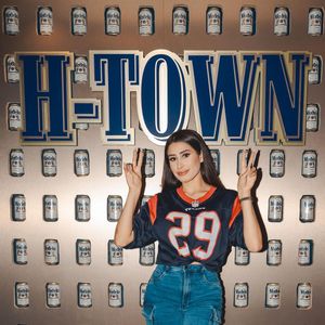 Image post by @somostexans on Instagram