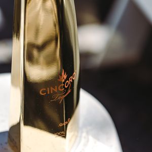 Image post by @cincoro on Instagram