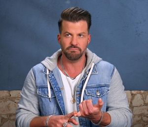 Image post by @johnnybananas on Instagram