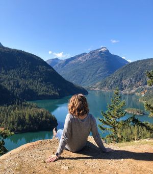 Image post by @fitbit on Instagram