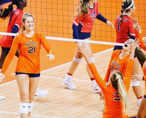Image post by @auburnvolleyball on Instagram