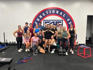 Image post by @f45_training_encinopark on Instagram