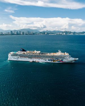 Image post by @norwegiancruiseline on Instagram
