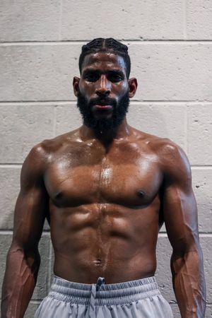 Image post by @MatchroomBoxing on Twitter