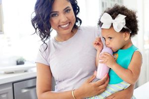 Image post by @ayeshacurry on Instagram