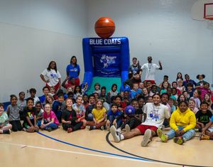 Image post by @blue_coats on Twitter