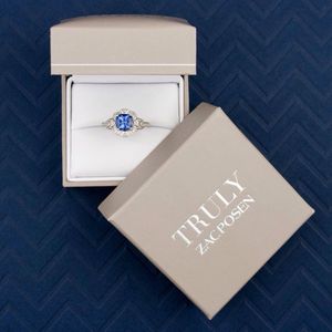 Image post by @helzbergdiamonds on Instagram
