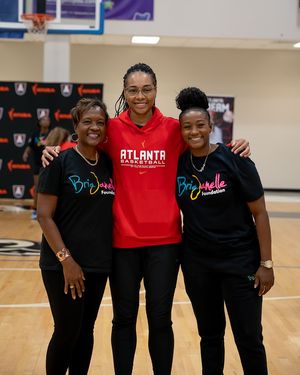 Image post by @iambriajanelle on Instagram