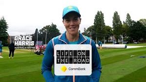 Video post by @cricketcomau on YouTube