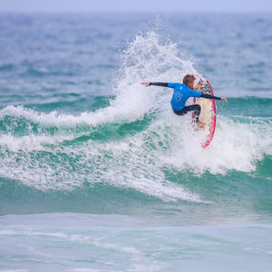 Image post by @wsl.qs on Instagram