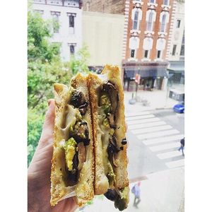 Image post by @theamandabittner on Instagram