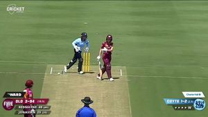 Video post by @cricketcomau on Twitter