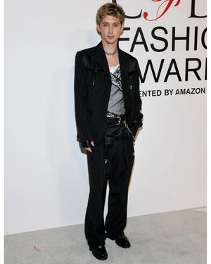 Image post by @upscalehype on Instagram