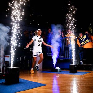 Image post by @marchmadnesswbb on Instagram