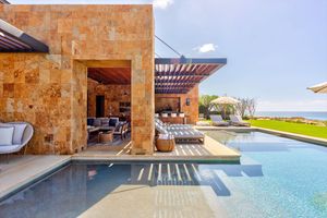 Image post by @christiesrealestate on Instagram