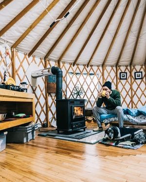 Image post by @themainemag on Instagram