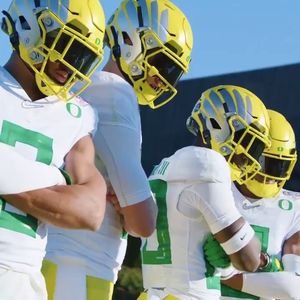 Video post by @goducks on Twitter
