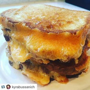 Image post by @franzbakery on Instagram