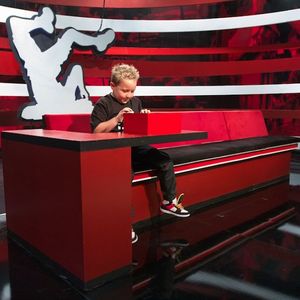 Image post by @robdyrdek on Instagram
