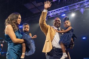 Image post by @profootballhof on Instagram